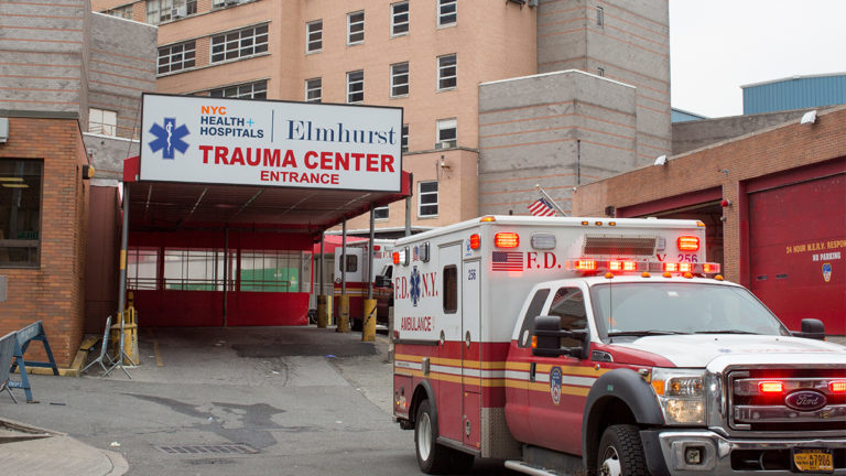 На передовой: опыт нью-йоркской больницы в борьбе с Covid-19