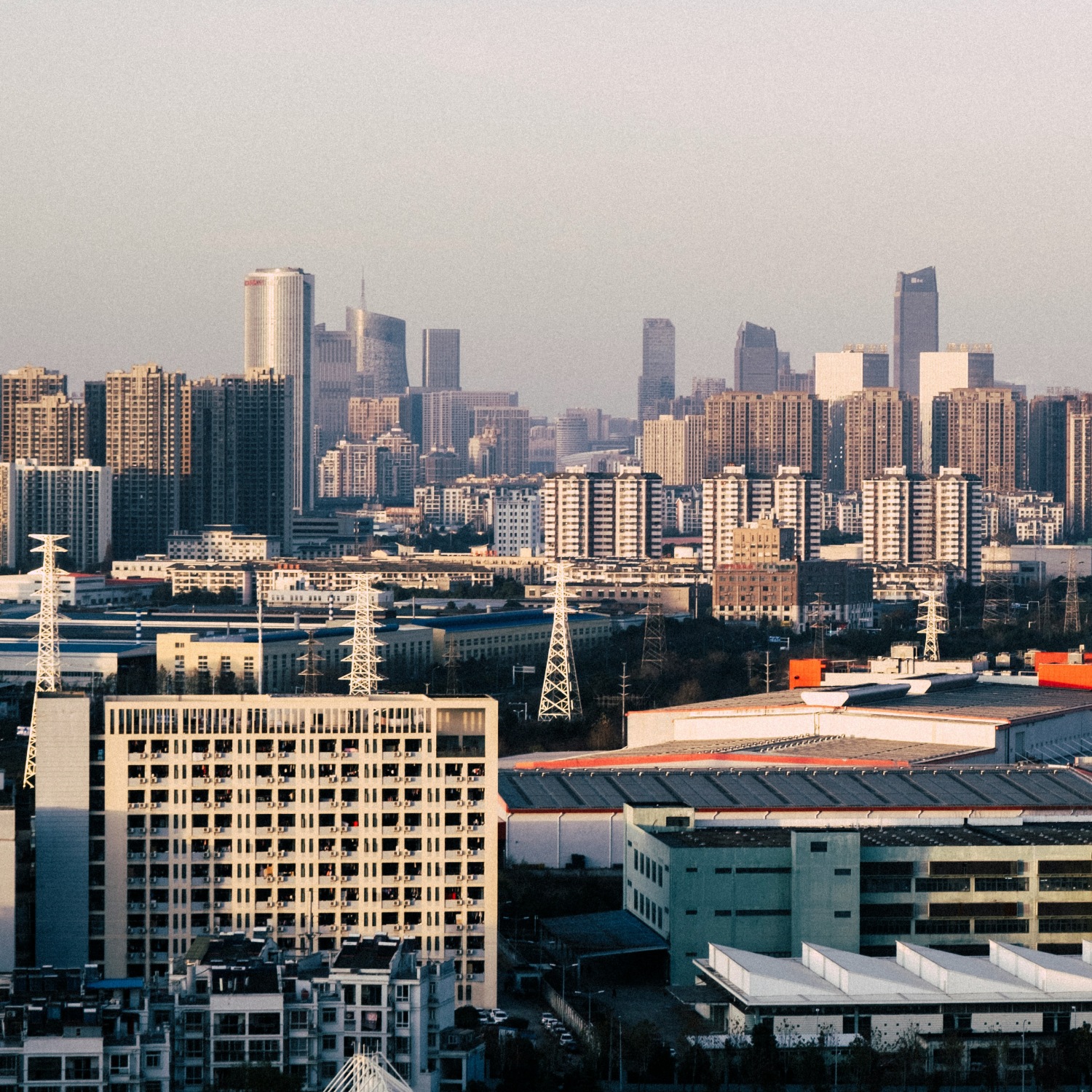 Хэфэй: город, который научился собирать не машины, а экосистемы