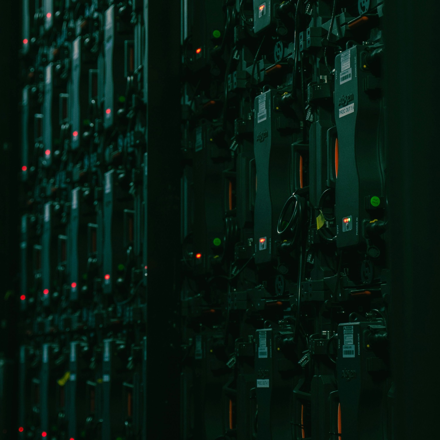 ИИ-агенты и новая логика: что сдерживает развитие технологии в российском бизнесе