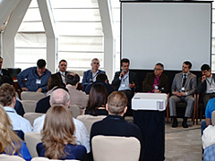 5 июня 2015 года состоялся круглый стол, посвященный влиянию Интернета вещей на бизнес