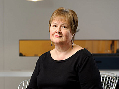 «Вам и в голову не придет устроиться уборщицей в 