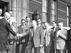 Как гендиректору выжить на своем посту