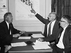 Ваш новый гендиректор случайно не бывший консультант?