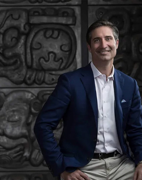 Великий реформатор: чем известен новый СЕО Starbucks