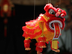 Откуда берутся «серые кардиналы»