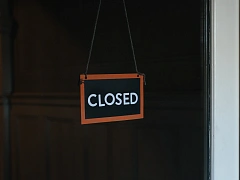 Что делать, если ваша отрасль на грани банкротства