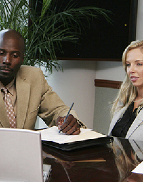 Налаживая отношения с иностранными работниками