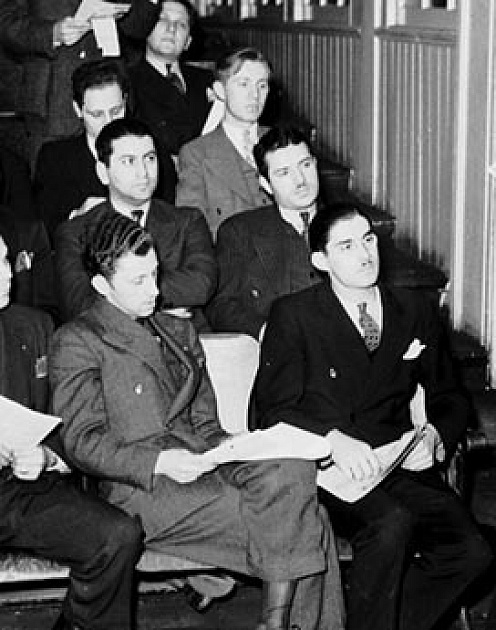 Правила поведения на корпоративных партсобраниях