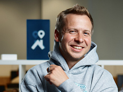 «Делать одно значимое дело вместо ста других». Дмитрий Григорьев о главных уроках первых 100 дней, ключевых навыках для CEO и культуре автономии.