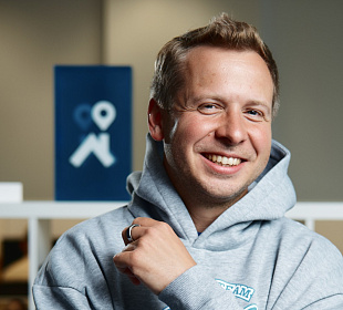 «Делать одно значимое дело вместо ста других». Дмитрий Григорьев о главных уроках первых 100 дней, ключевых навыках для CEO и культуре автономии.