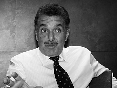 Пионер книготорговли: принципы управления Леонарда Риджио