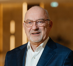 «Любому управленцу в России необходим «предпринимательский ген»: интервью с СЕО «METRO Россия» Йоханнесом Толаем