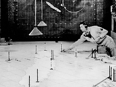 Как управлять людьми в разных часовых поясах