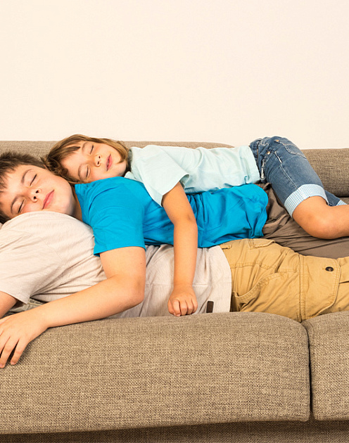 «Да сколько можно!»: четыре совета работающим родителям, измотанным пандемией