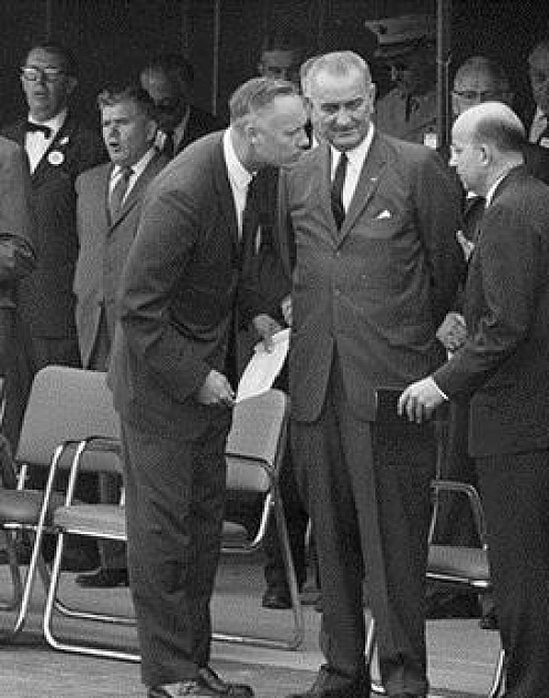 Три простых вопроса для принятия сложных решений