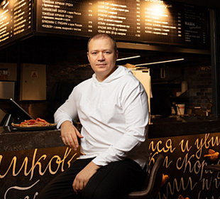 «Переходить реку по камешкам»: правила основателя «Теремка» Михаила Гончарова