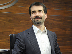 «Это динозавры, которые сами не понимают, что уже почти съедены»