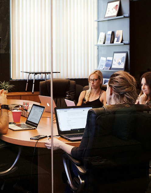 Человеческие коммуникации в эпоху ИИ: исследование Deloitte. Часть II