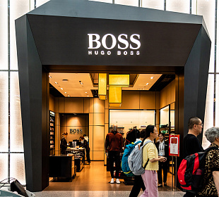 «Идеи для лидера»: продажа Hugo Boss, предвзятость руководителей и ИИ на Олимпиаде