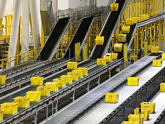 Как Amazon автоматизировала процессы и нашла сотрудникам работу получше