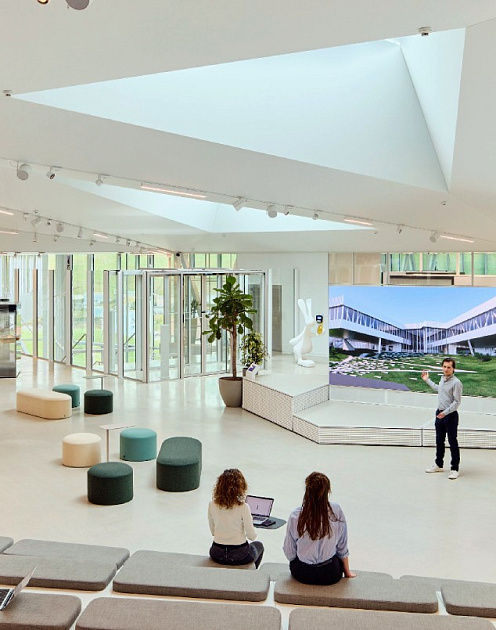 Четыре способа оживить скучные совещания