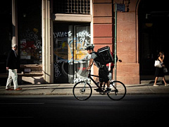 Достало доставлять