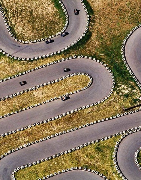 Китайский путь: как помогать и вредить инновациям одновременно