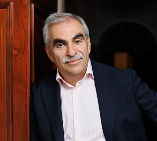 Парадокс цифровой эпохи: почему личные встречи остаются главным конкурентным преимуществом