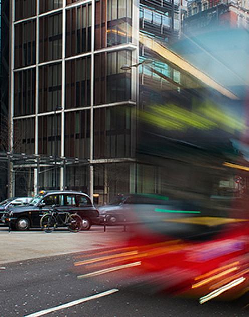 Как россиянам работается на Западе: мнение британского коуча