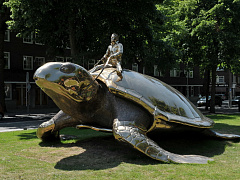 «Если государство здоровое, оно должно защищать красоту и художников»