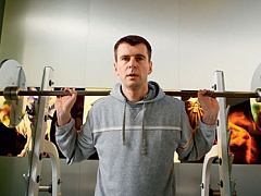 Трудовая биография: где работали миллиардеры