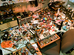 Почему беспорядок на рабочем столе мешает вам работать