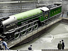 Ваша группа разработчиков не должна работать как отлаженный механизм