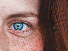 Маркетинг через кожу: как тело реагирует на вирусную рекламу