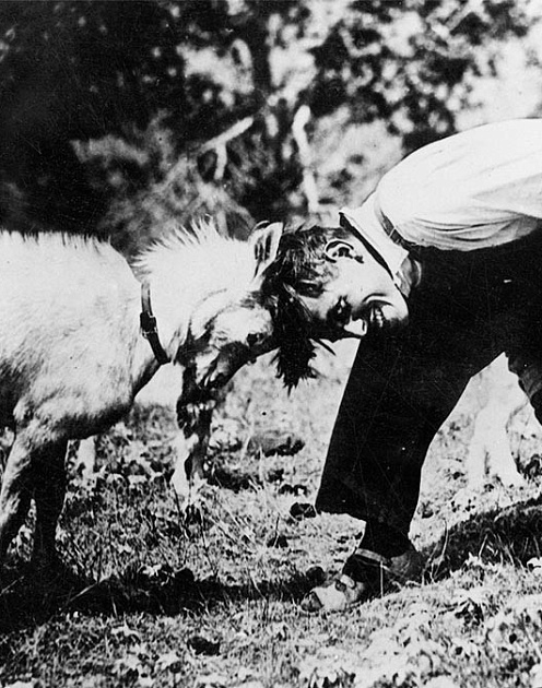 «Я все знаю, а вы нет»