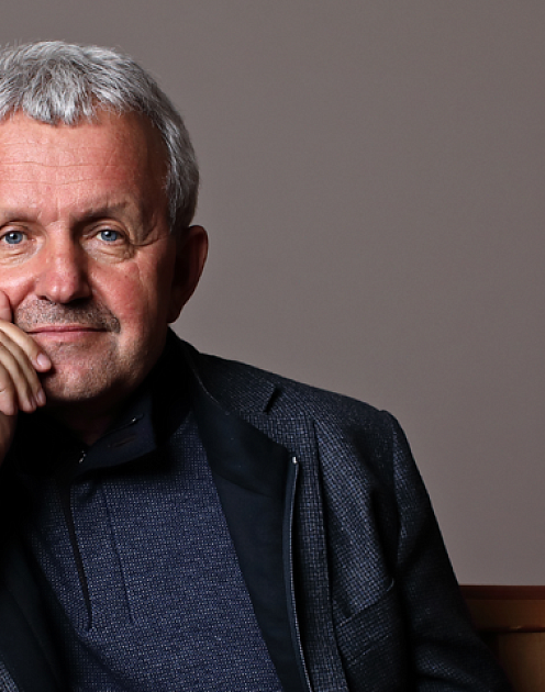 «Мы тут стратегии разрабатываем, а похоронные венки уже вынесли»