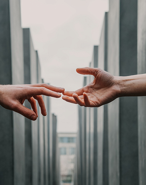 «Истинное чувство доверия может испытывать только свободный человек»