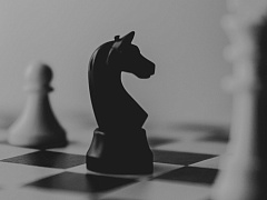 Как «темные лошадки» переписывают сценарий успеха