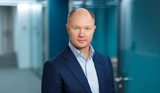 «Российские топы очень мало погружены в то, что происходит «внизу»: интервью с Василием Номоконовым