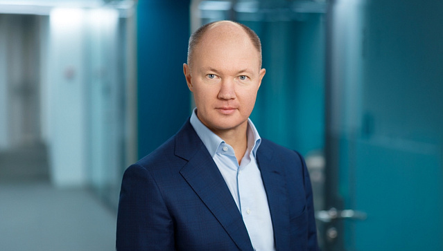 «Российские топы очень мало погружены в то, что происходит «внизу»: интервью с Василием Номоконовым