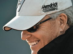 Беда нас сплотила...