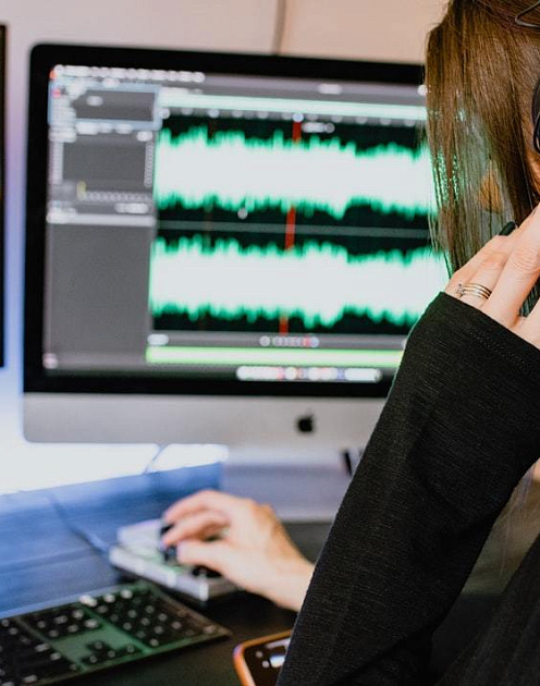 «Вас не слышно»: что не так со звуком в видеоконференциях и как это можно изменить