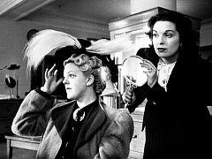 Оставить в покое: почему посетители магазинов не хотят разговаривать