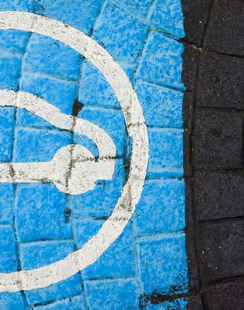 Страшный Tesla: почему мы не можем довериться беспилотным автомобилям