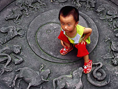 Как рост индивидуализма в Китае отражается в именах, песнях и ценностях