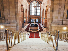 Неигрушечный вопрос: как правильно передать бизнес детям