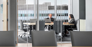 Идеи для лидера: как использовать слабые стороны сотрудников и передавать бизнес дочерям