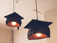 «Студентов надо приучать гибко относиться к своей карьере»