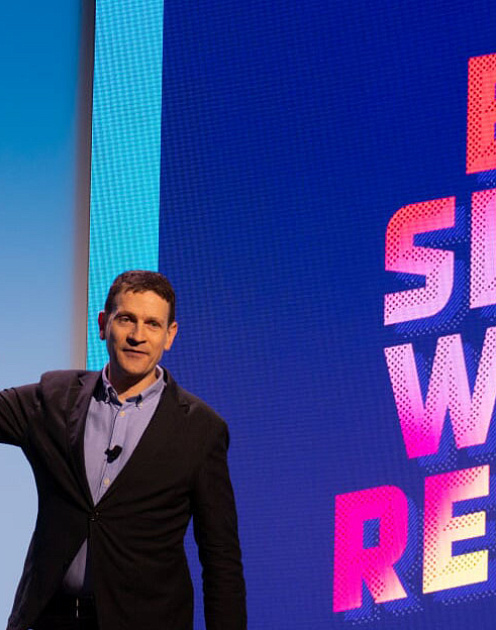 «Какой стыд, мы превращаем взрослых людей в младенцев!»